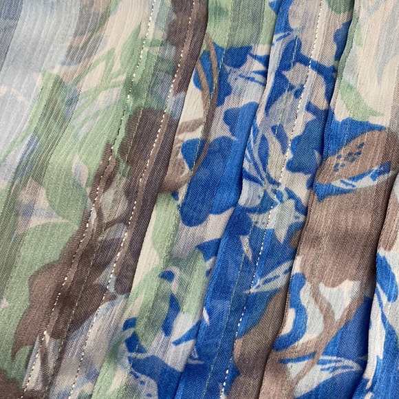 DKNY JEANS Green Floral Tunic Top Size: Medium - Picture 15 of 17